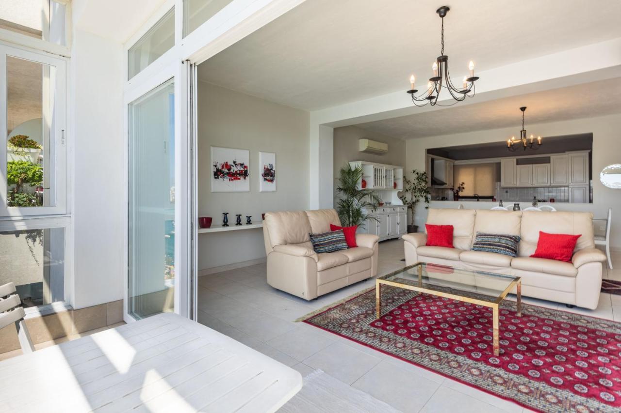 Stunning - Seafront 3-Bedroom 6Th Floor スリーマ エクステリア 写真