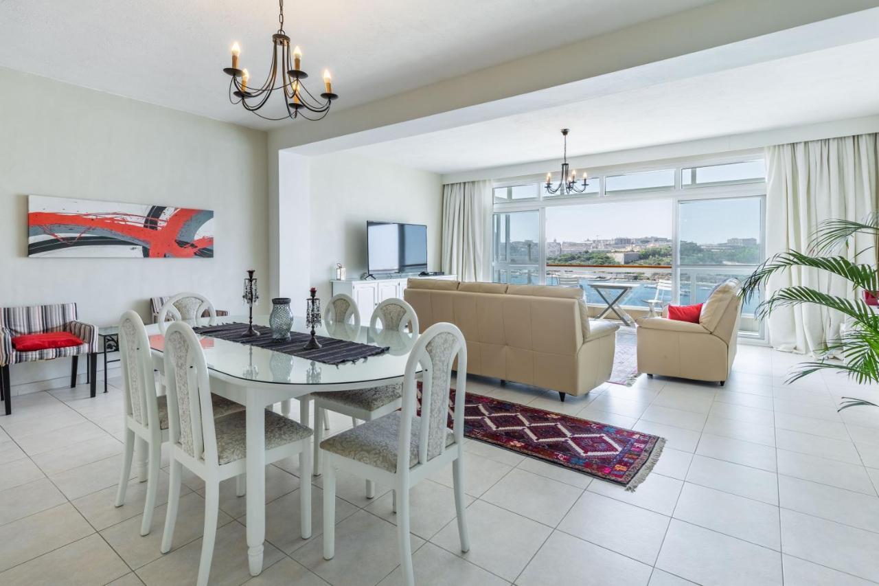 Stunning - Seafront 3-Bedroom 6Th Floor スリーマ エクステリア 写真
